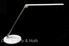 LAMPADA DA TAVOLO 9 W LED LUCE