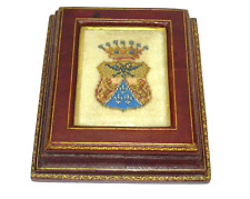 Fermacarte con ricamo perle di