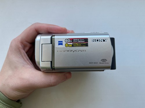 Sony handycam dcr sx31 - sony,
