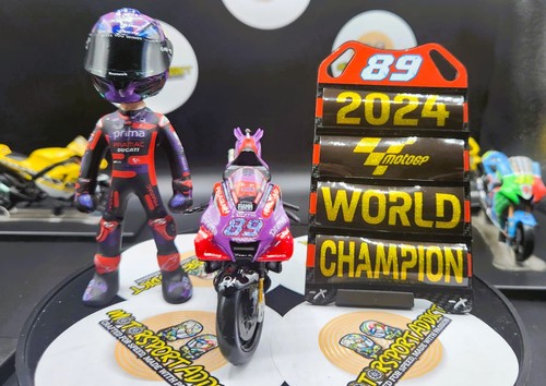 Personaggio pilota moto - personaggio, moto-gp
