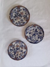 Piatti antichi in porcellana