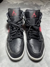 Air Jordans 1 Mid Black Siren
