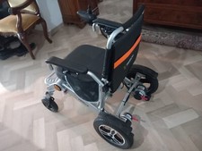 Sedia a Rotelle Elettrica, marca: Veleco, colore: nero, con manuale - mai usata