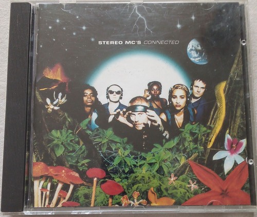 Connected stereo cd - cd, music