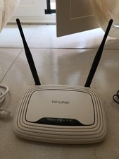TP-LINK TL-WR841N Router