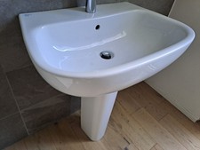 Lavabo Ideal Standard linea TESI 65×45cm, completo di colonna,sifone e piletta