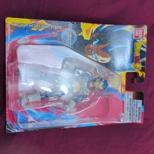 Nuovissima statuina Bandai