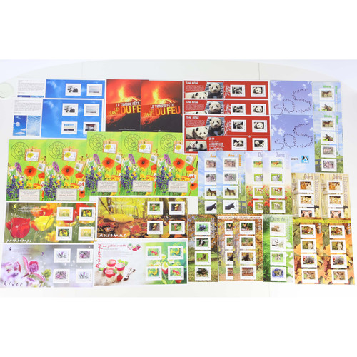 Lotto 182 francobolli - di,