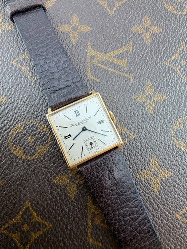 Iwc schaffhausen yellow gold - schaffhausen,