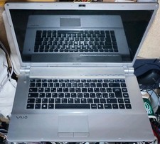 Notebook Sony Vaio VGN-FW56J - GUASTO - per parti di ricambio