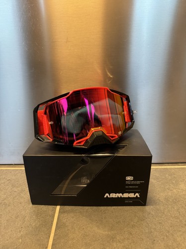 Maschera 100 armega - maschera, red
