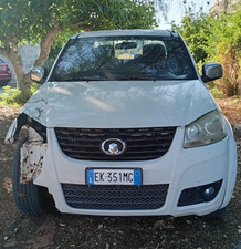 PICK-UP GREAT WALL BIANCO INCIDENTATO PEZZI RICAMBIO GREAT WALL 