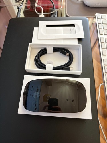 Apple magic mouse - magic,