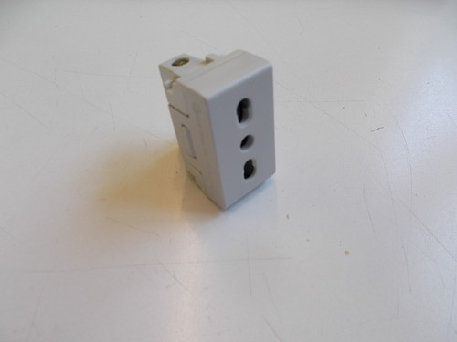 Ave blanc 45906 presa - presa, 2p+t