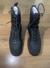 Zara stivaletto tecnico donna