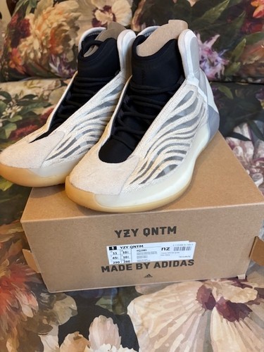 Yeezy boost adidas - yeezy,