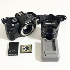 OLYMPUS E 420