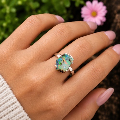 Anello gioiello fatto - , mano