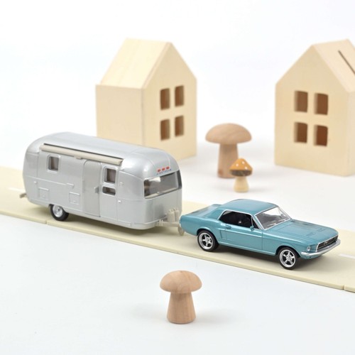Ford mustang caravan - mustang,