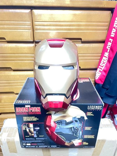 Hasbro marvel legends iron man - hasbro,
