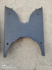 PEDANA POGGIAPIEDI APRILIA SCARABEO 50 4 TEMPI 2010 2011 2012 2013