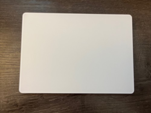 Apple magic trackpad - magic,