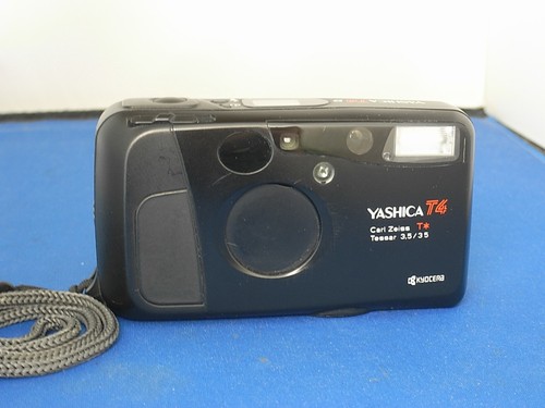 Yashica t4d - yashica,