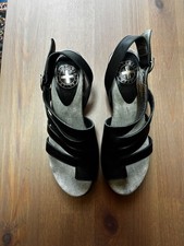 FIORENTINI + BAKER "Taze