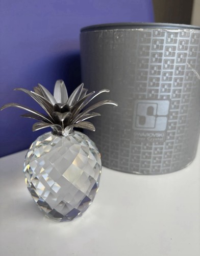Grande ananas rodiato