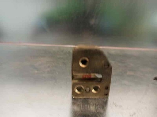 Cerradura puerta delantera - cerradura,