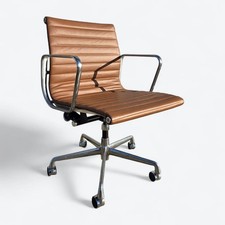 Sedia Herman Miller Eames