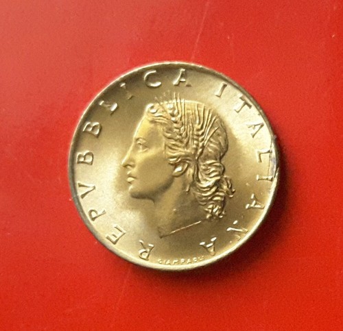 Lire 1982 errore bordo su - lire,