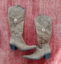 Camperos goat suede boots with