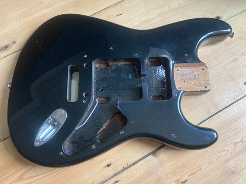 Corpo chitarra fender squier - corpo,