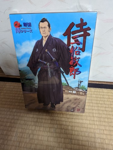 Arflex toshiro mifune figure - toshiro,