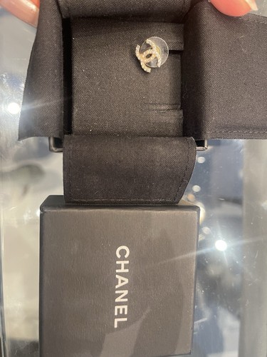 Orecchini chanel con perle - chanel,