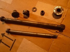 Suzuki GS 850 anno 1980 asse