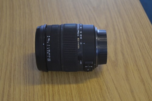 Sigma 8 4 dc - 17-70,