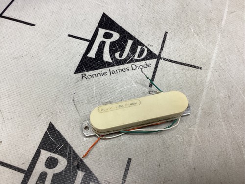 Fender lace sensor - lace,