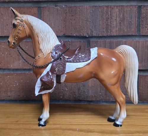 Breyer western horse - 🤠western, horse🤠