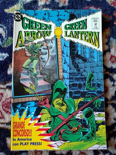 Green arrow lantern - green,