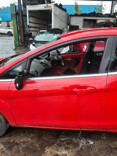 Ford fiesta mk7 - 2013,