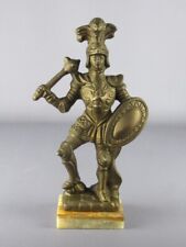 Statua soldato metallo