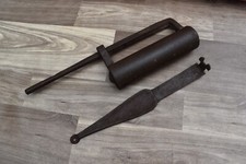 Vecchio lucchetto a botte