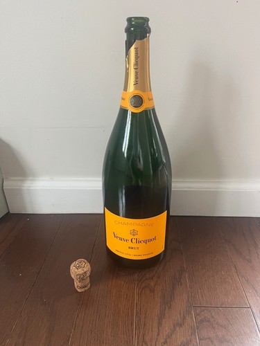 Veuve clicquot empty champagne - veuve,