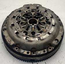 KIT FRIZIONE E VOLANO PER AUDI A6 Berlina Serie C5 (4B2) diesel 2500 (97>04)