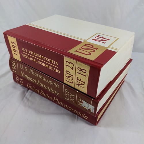 Vintage lot pharmacopeia - vintage, us
