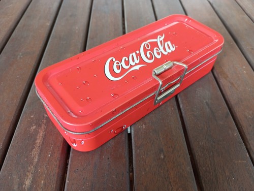 Coca cola astuccio - di, metallo