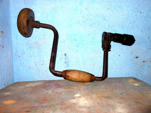 Trapano mano ferro - in,