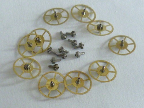 Raketa watch movement central - raketa,